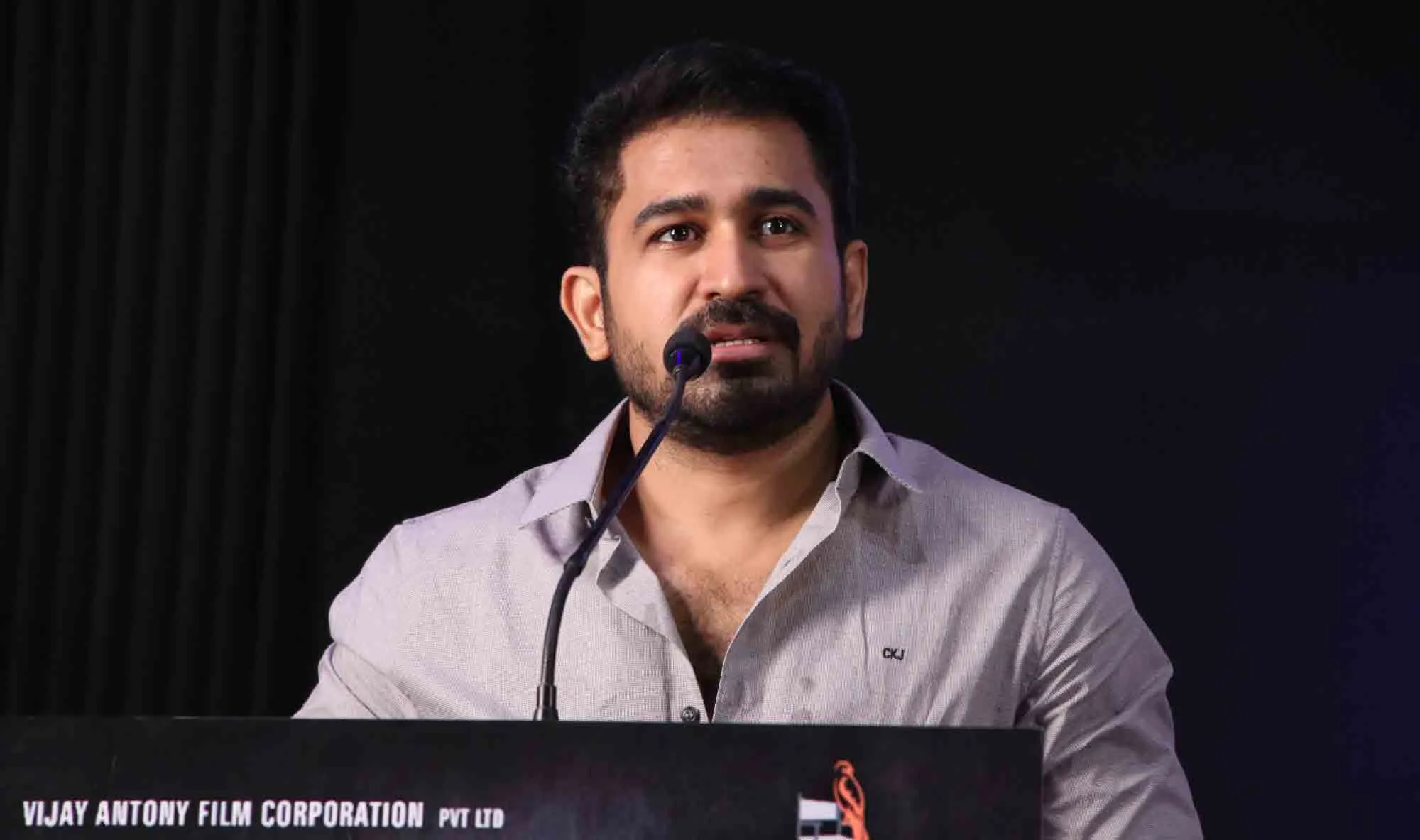 vijay antony
